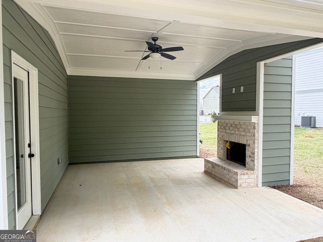 635 Rocky Springs Drive, Jefferson, GA 30549