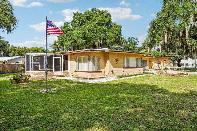 2936 LAKE JOANNA DRIVE, Eustis, FL 32726