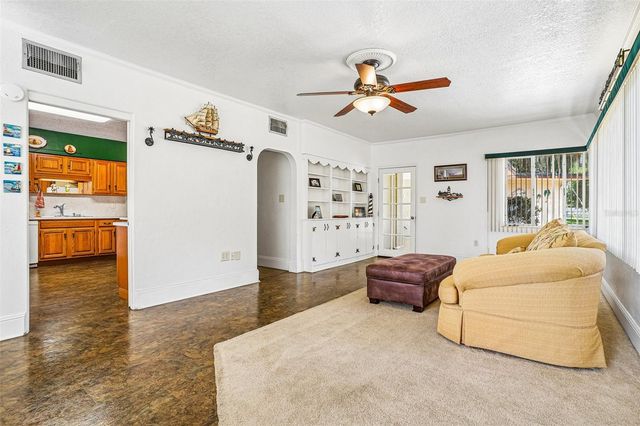 2936 LAKE JOANNA DRIVE, Eustis, FL 32726