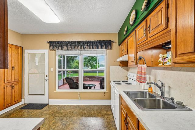 2936 LAKE JOANNA DRIVE, Eustis, FL 32726