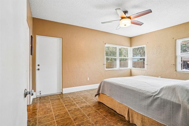 2936 LAKE JOANNA DRIVE, Eustis, FL 32726