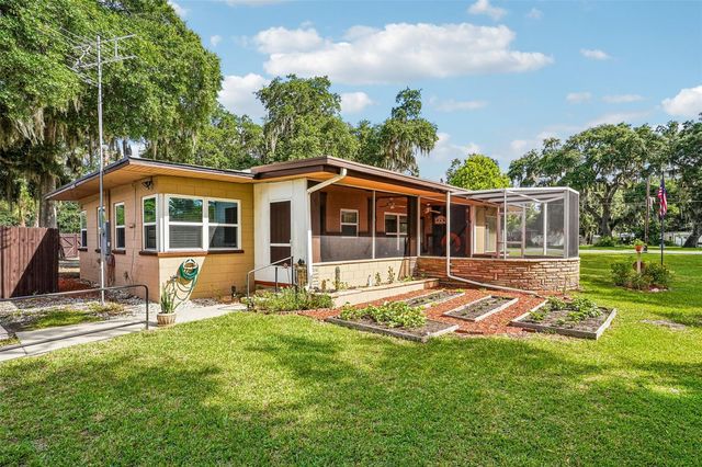 2936 LAKE JOANNA DRIVE, Eustis, FL 32726