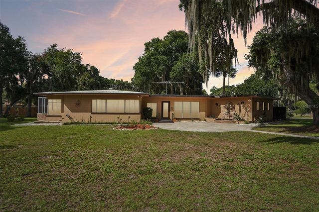 2936 LAKE JOANNA DRIVE, Eustis, FL 32726
