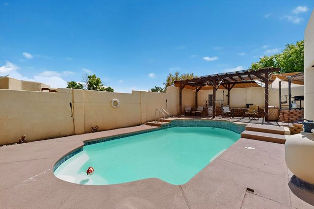 4332 Spanish Broom Avenue NW, Albuquerque, NM 87120