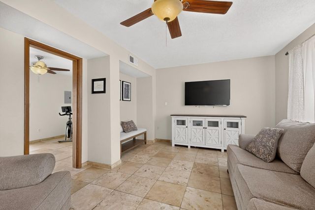 4332 Spanish Broom Avenue NW, Albuquerque, NM 87120