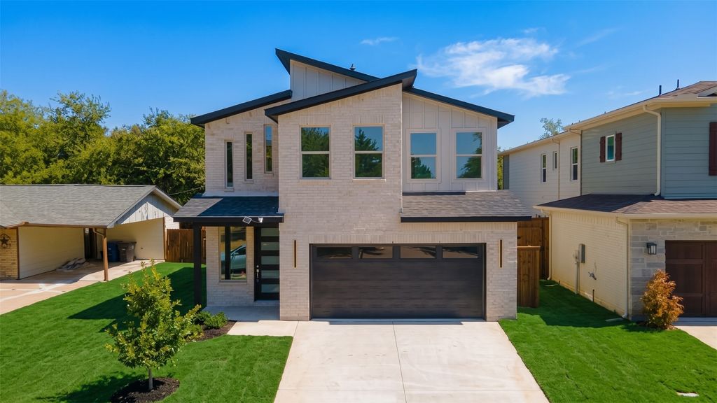 210 E Park Street, Little Elm, TX 75068 — exterior
