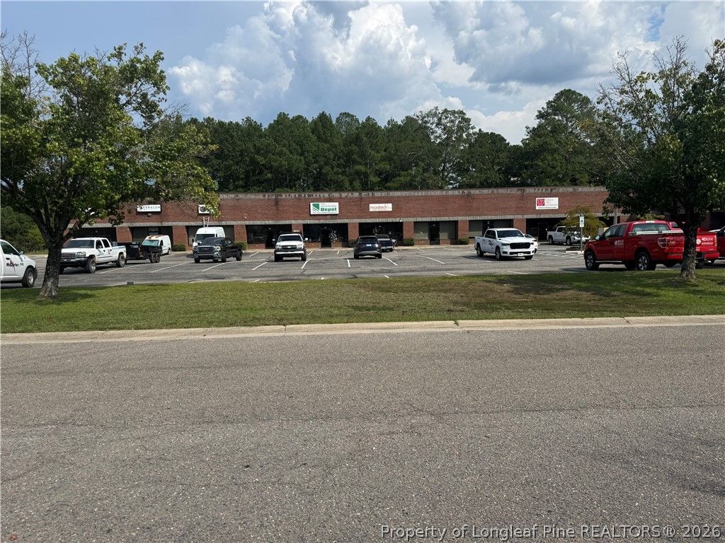 409 Chicago Drive 109 & 110, Fayetteville, NC 28306 — photo 2