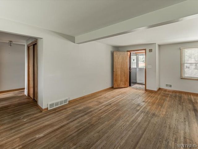 111 Bannard Avenue, Tonawanda, NY 14150