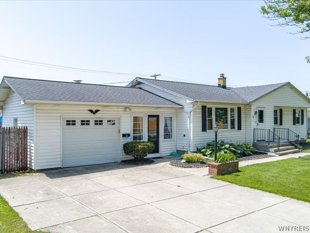 111 Bannard Avenue, Tonawanda, NY 14150