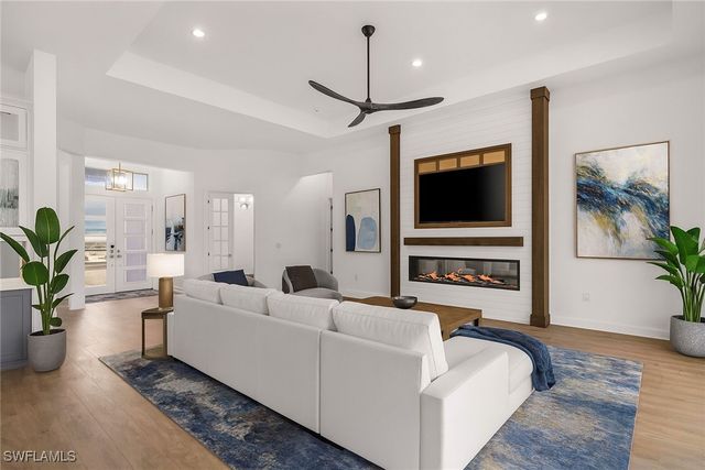 15398 Turin DR, Naples, FL 34114