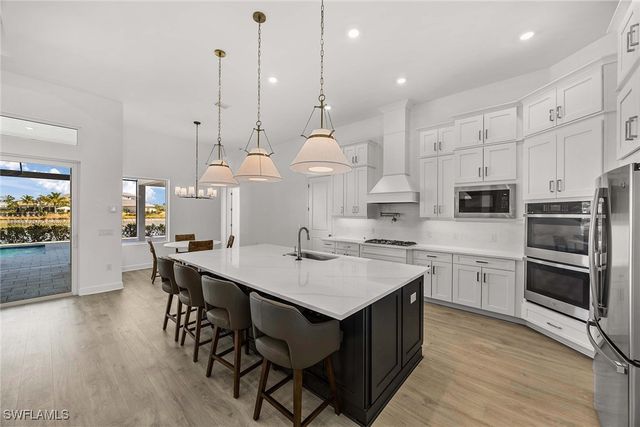 15398 Turin DR, Naples, FL 34114