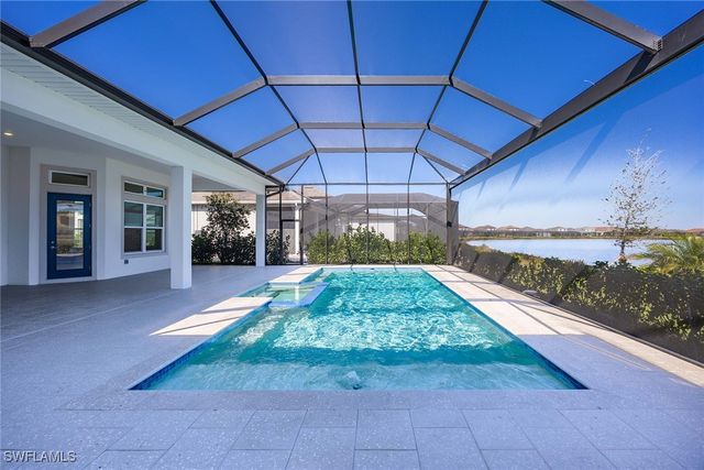 15398 Turin DR, Naples, FL 34114