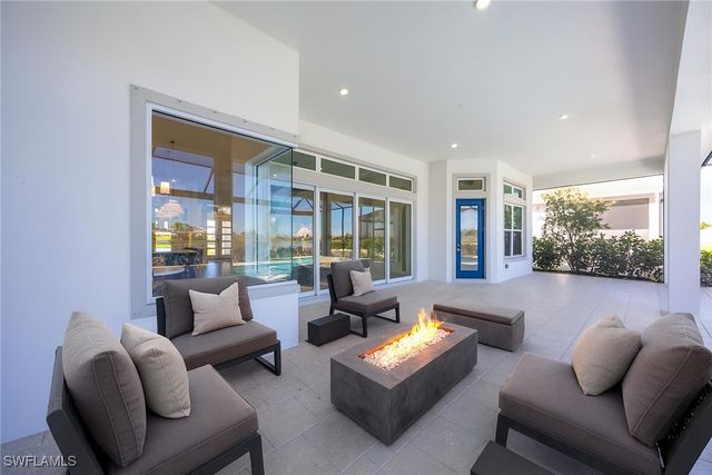 15398 Turin DR, Naples, FL 34114