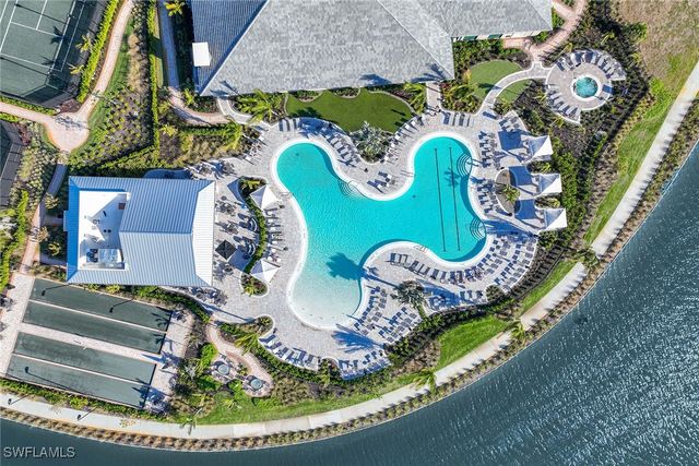 15398 Turin DR, Naples, FL 34114