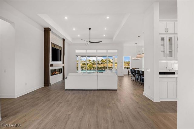 15398 Turin DR, Naples, FL 34114