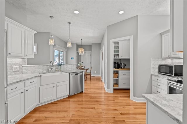 5259 Frederick Street, Barberton, OH 44203