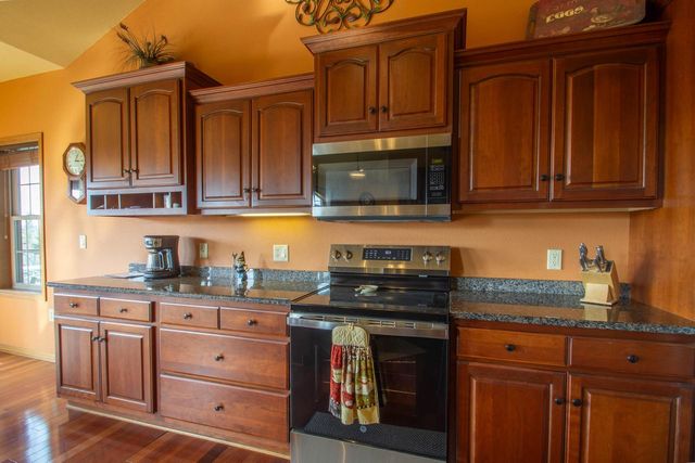 N249 Huberbrooks DRIVE, Watertown, WI 53098