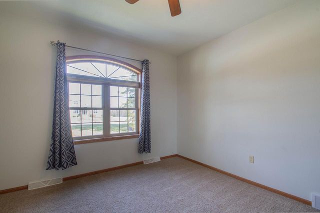 N249 Huberbrooks DRIVE, Watertown, WI 53098