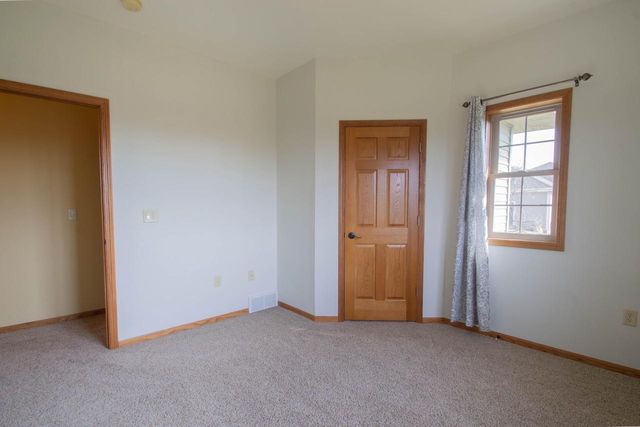 N249 Huberbrooks DRIVE, Watertown, WI 53098