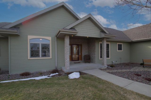 N249 Huberbrooks DRIVE, Watertown, WI 53098