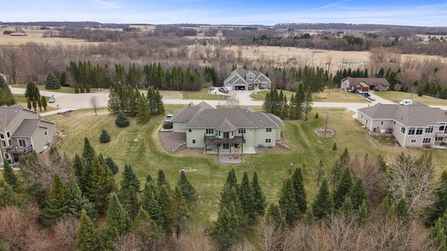 N249 Huberbrooks DRIVE, Watertown, WI 53098