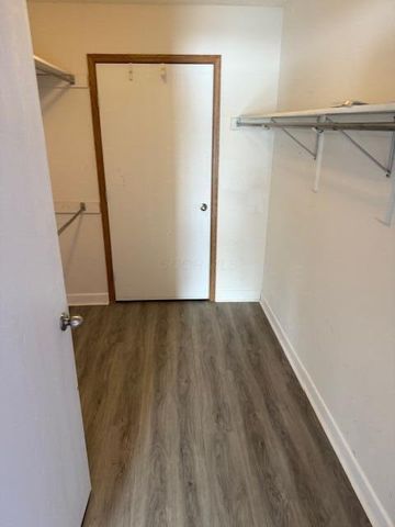 5491 Parkshire Drive, Columbus, OH 43229