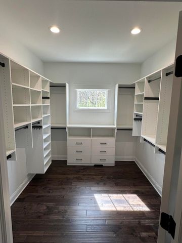 9945 Switch Grass Lane, St. John, IN 46373