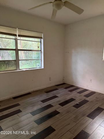 528 TROUT RIVER Drive, Jacksonville, FL 32208