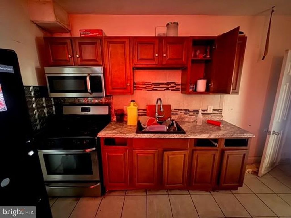 6408 CARLTON ST, PHILADELPHIA, PA 19139 — photo 5