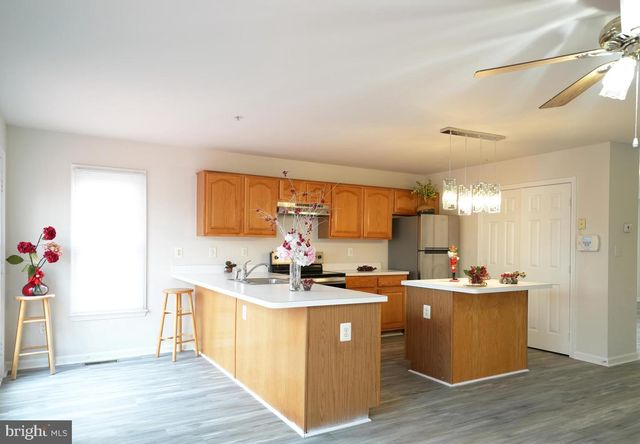 3982 BRUSSELS WAY, Woodbridge, VA 22192