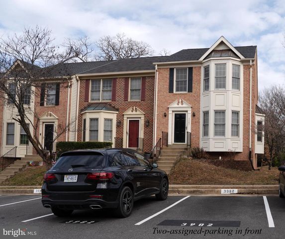 3982 BRUSSELS WAY, Woodbridge, VA 22192