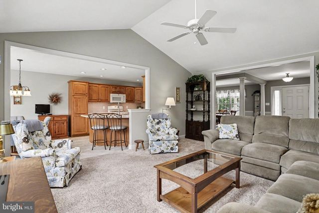 149 WHIPPOORWILL LN, Hummelstown, PA 17036