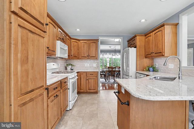 149 WHIPPOORWILL LN, Hummelstown, PA 17036