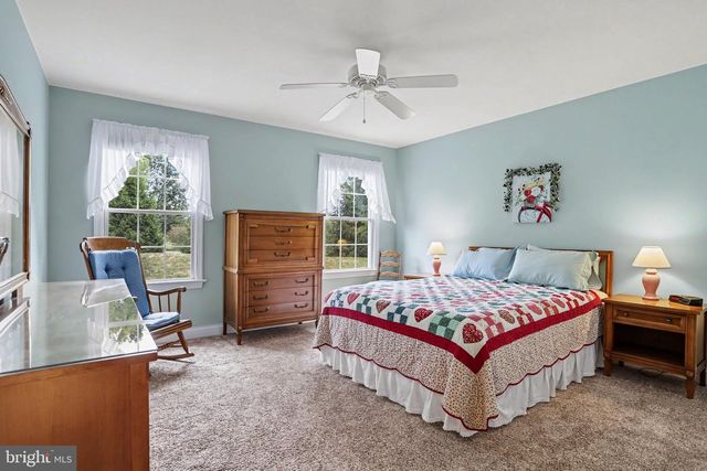 149 WHIPPOORWILL LN, Hummelstown, PA 17036