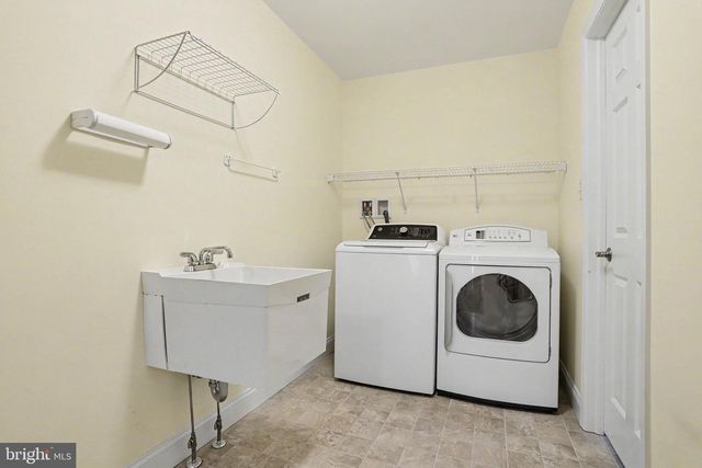 149 WHIPPOORWILL LN, Hummelstown, PA 17036