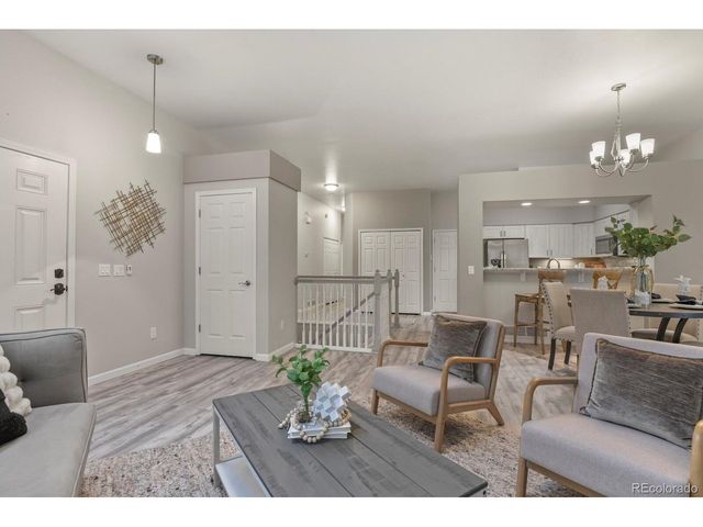 6868 LOS REYES Cir, Colorado Springs, CO 80918