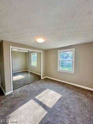 5357 Beechwood Avenue, Maple Heights, OH 44137