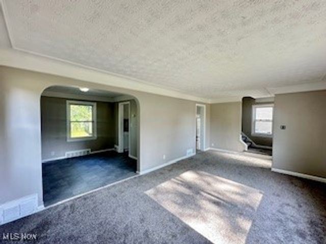 5357 Beechwood Avenue, Maple Heights, OH 44137