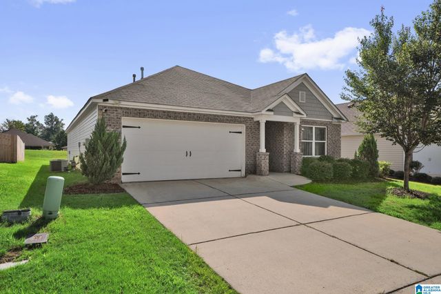 4690 WOODFORD CIRCLE, Bessemer, AL 35022