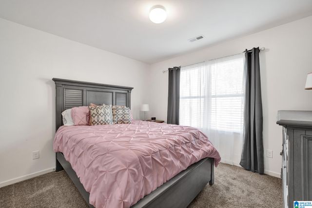 4690 WOODFORD CIRCLE, Bessemer, AL 35022