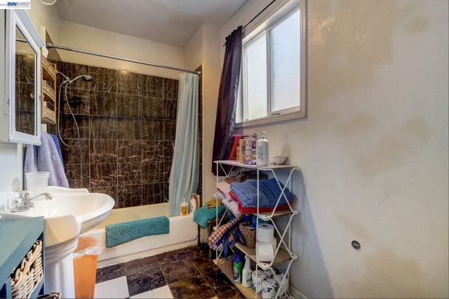 615 Sheridan St, Vallejo, CA 94590