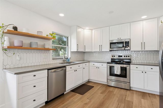 2521 LASSEK DRIVE, Orlando, FL 32806