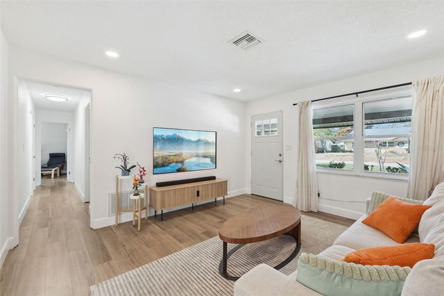 2521 LASSEK DRIVE, Orlando, FL 32806