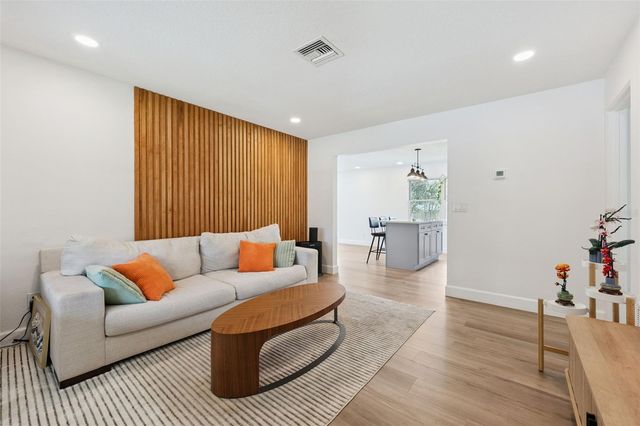 2521 LASSEK DRIVE, Orlando, FL 32806