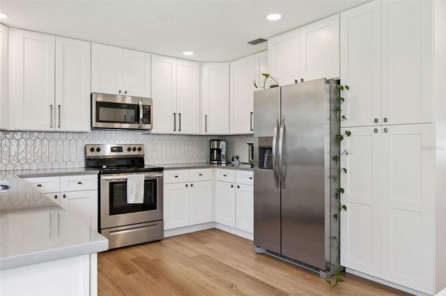 2521 LASSEK DRIVE, Orlando, FL 32806