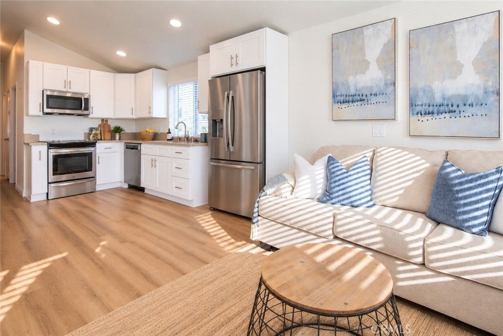 21752 Pacific Coast Highway 3, Huntington Beach, CA 92646 — photo 4
