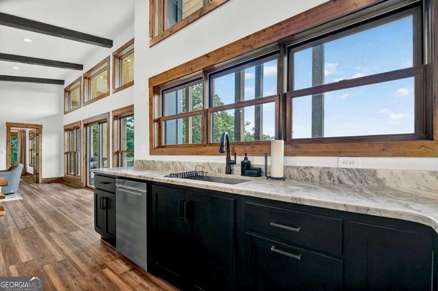 246 Bearden Farm Overlook, Blue Ridge, GA 30513