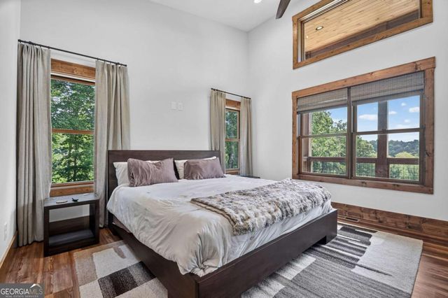 246 Bearden Farm Overlook, Blue Ridge, GA 30513