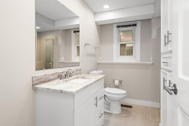 17110 28th Place N, Plymouth, MN 55447