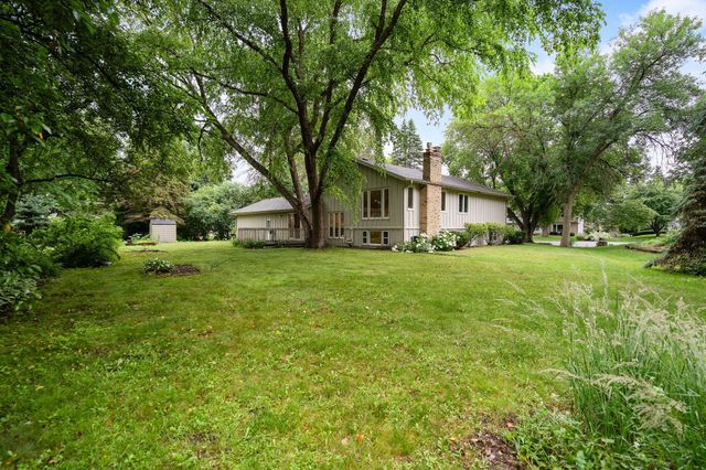 17110 28th Place N, Plymouth, MN 55447
